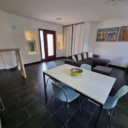 Centre Avec Terrasse & Wifi - Fr-1-309-190 Apartment
